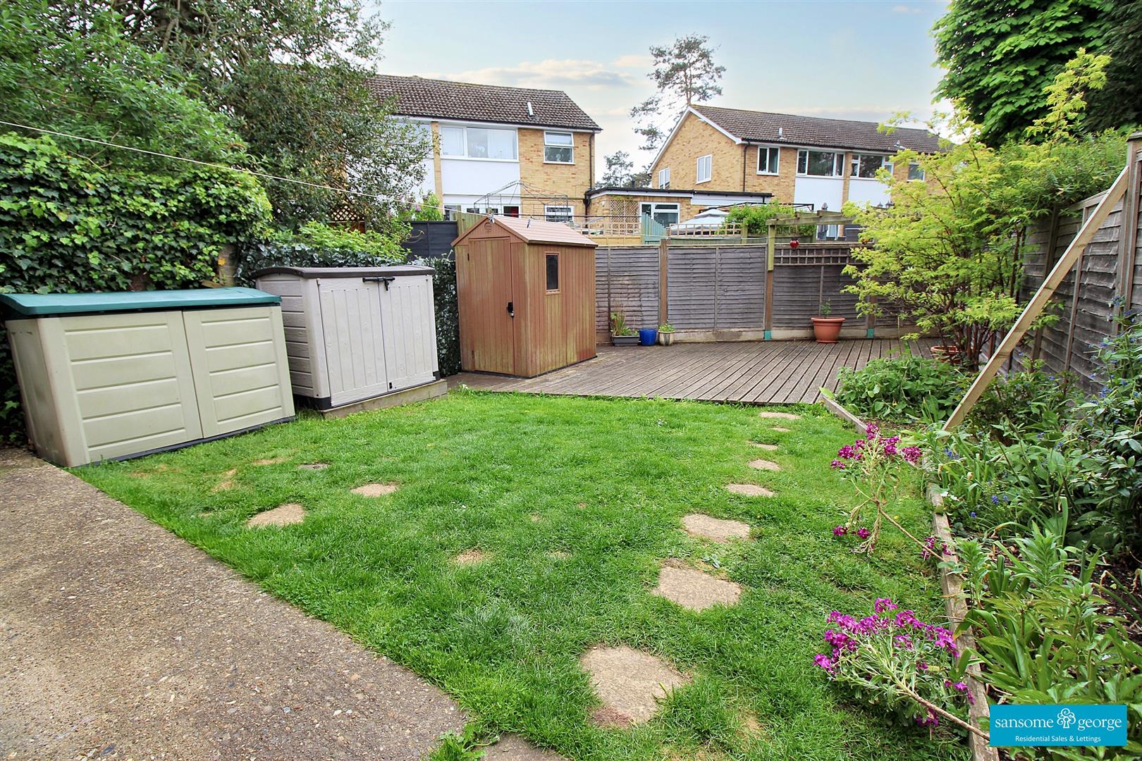 Fircroft Close, Tilehurst, Reading